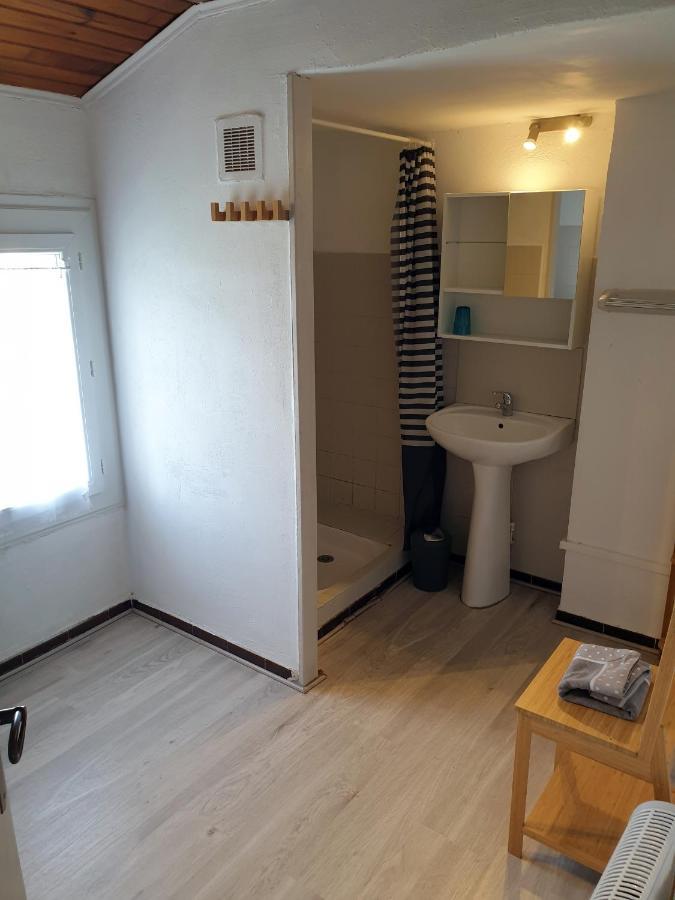 Appartement 62 M2 1Er Etage Avec Jardin Au Rdc Saint-Génis Zewnętrze zdjęcie