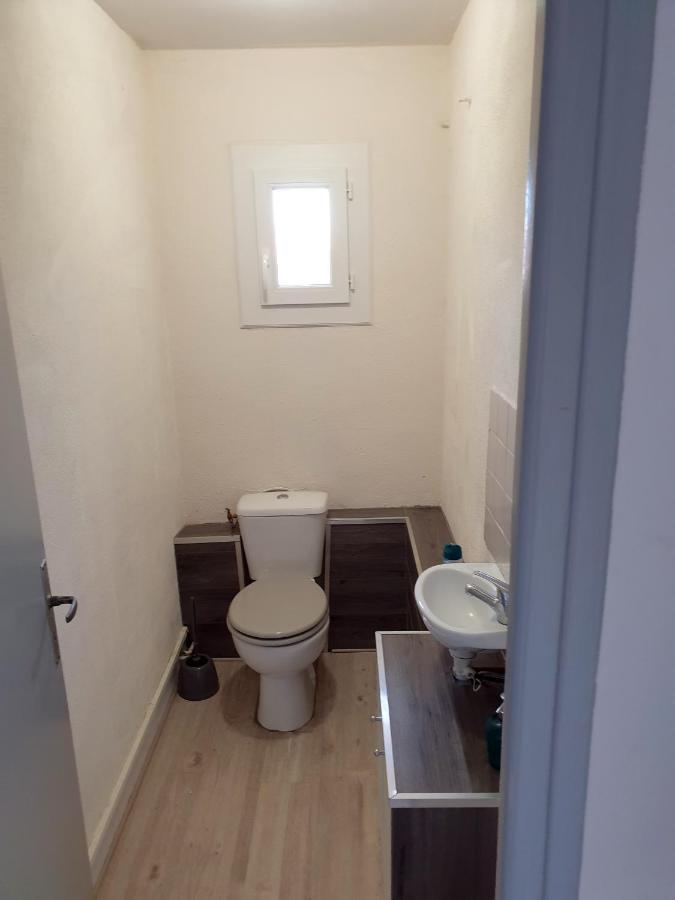 Appartement 62 M2 1Er Etage Avec Jardin Au Rdc Saint-Génis Zewnętrze zdjęcie